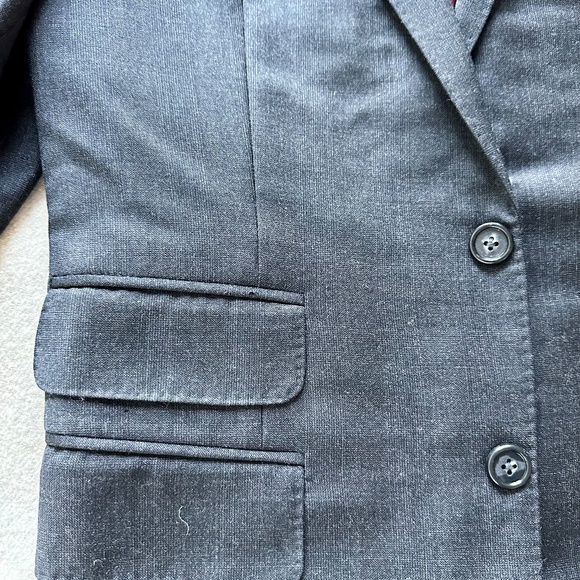Bespoke charcoal gray suit from Lord's Tailor Hong Kong (38S) - Picture 4 of 11